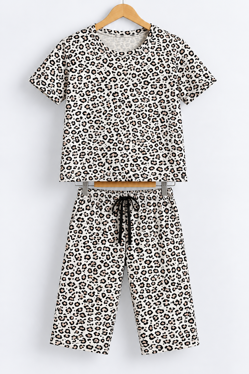 Leopard Print Half-Sleeve T-Shirt & Capri Coord Set Cream