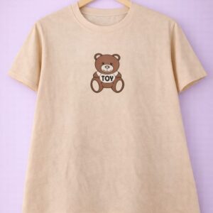 Teddyyy toy crop tee